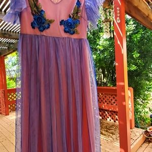 I am selling a summer dress.